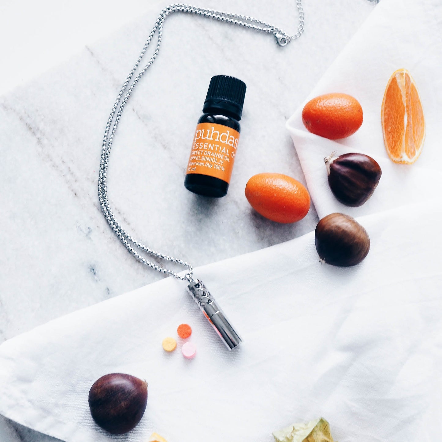 Gift box Puhdas + Necklace diffuser + Sweet Orange essential oil